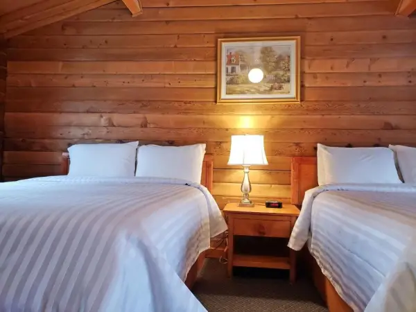 Rocky Inn 8